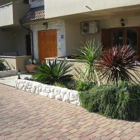 M&M Apartments Biograd Na Moru Εξωτερικό φωτογραφία