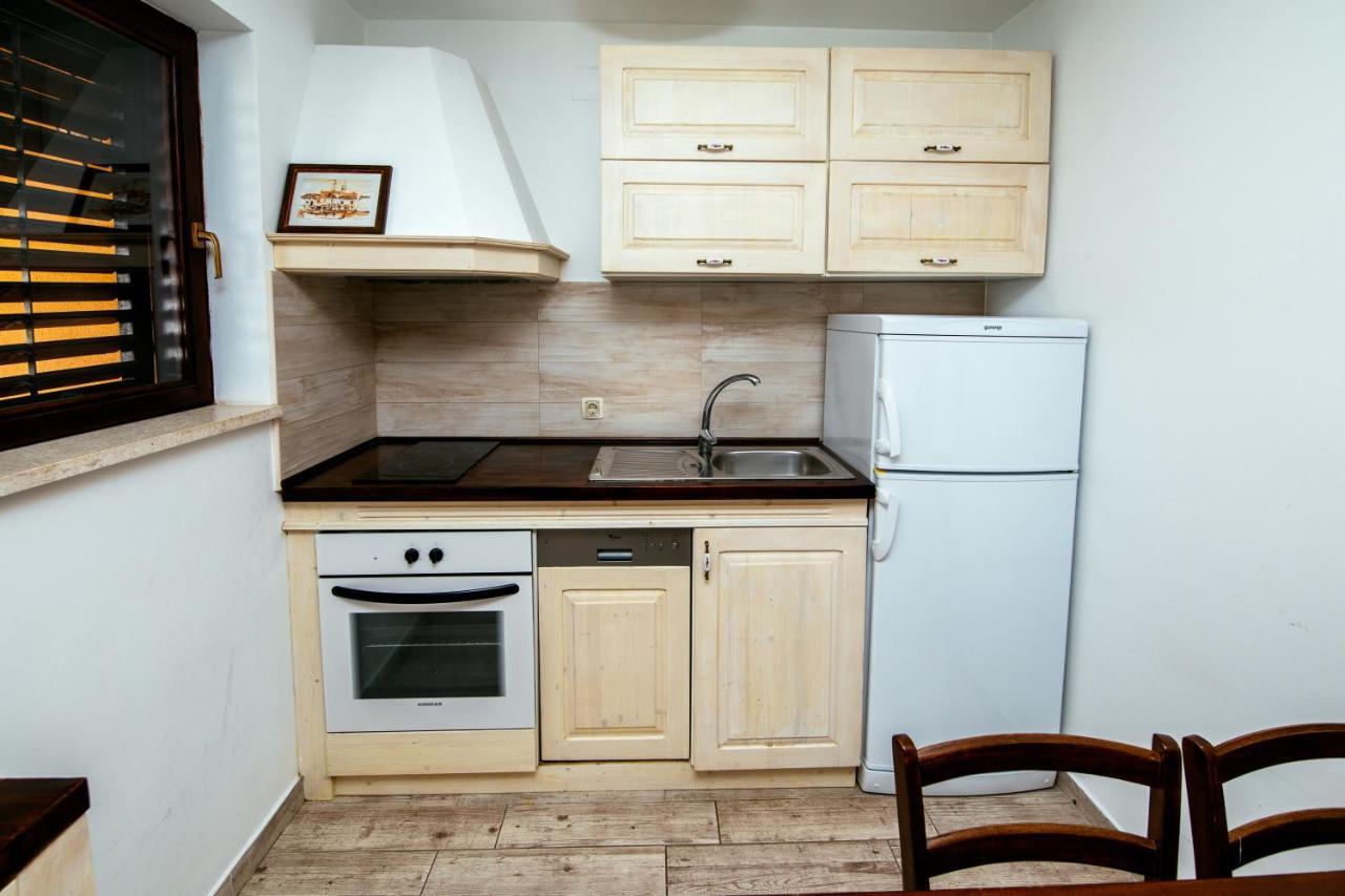 M&M Apartments Biograd Na Moru Εξωτερικό φωτογραφία